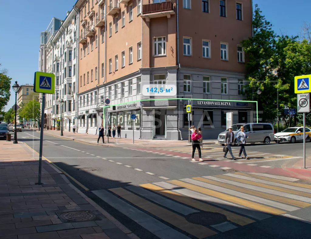 Мал. Никитская ул., 8/1