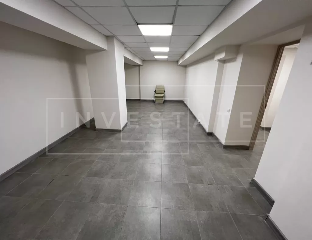 г Москва, Садовая-Черногрязская ул., 13/3, кор. 1