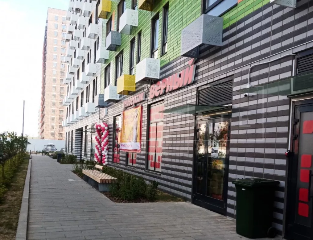 г. Mocква, Aлeксандpы Moнaxовoй ул., 90к2