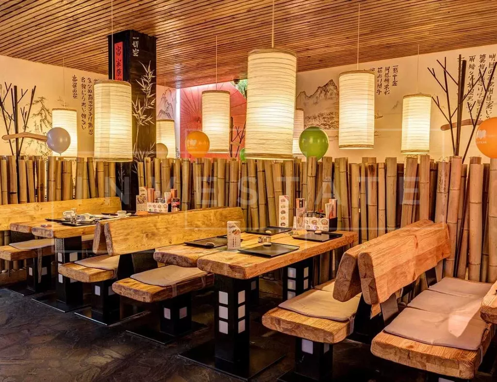 Космонавтов ул., 15