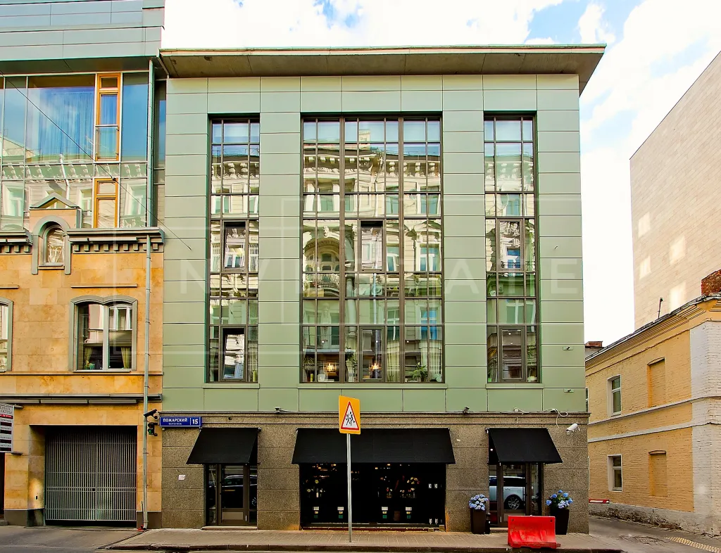 Пожарский пер., 15