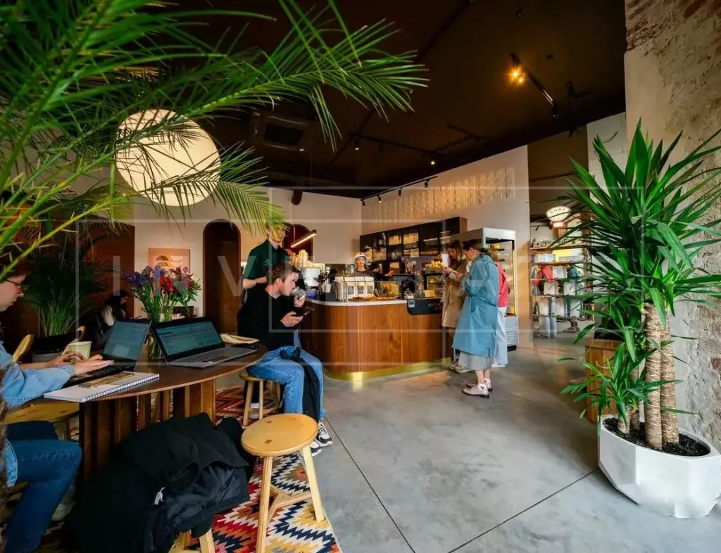 г Москва, Ленинградский пр-т, 75