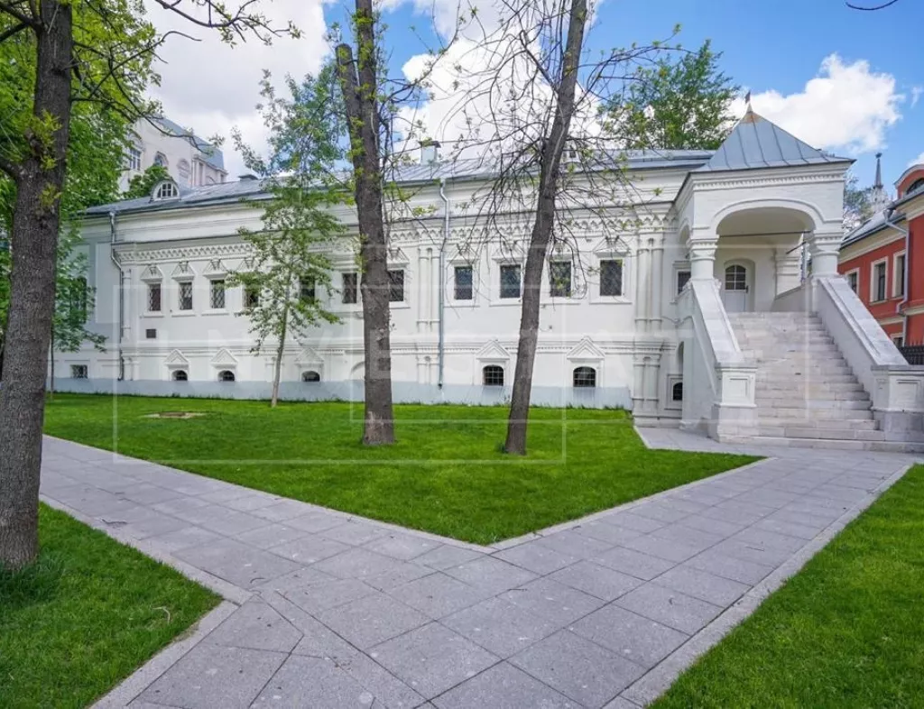 г Москва, Бол. Козловский пер., 13/17