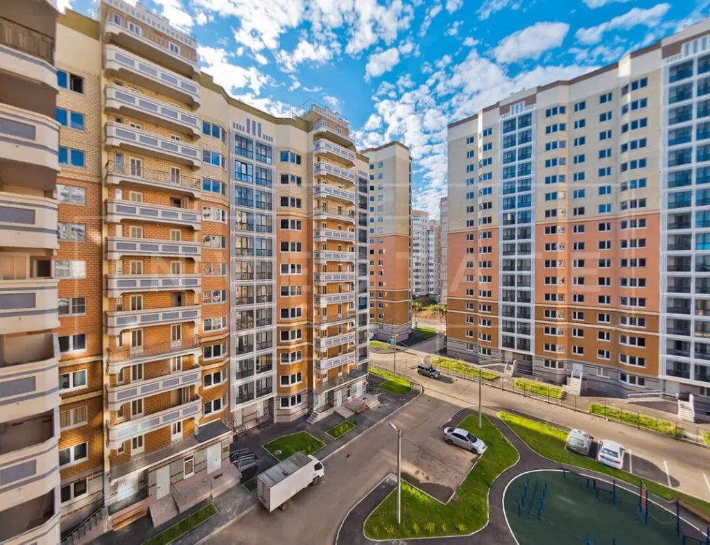 МО, г.о. Одинцовский, г. Звенигород, мкр. Восточный, 3-й мрн., 9