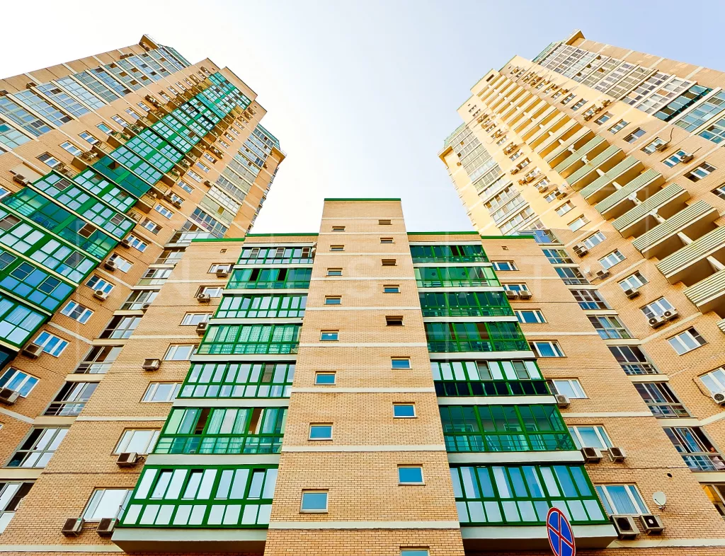 г Москва, Бажова ул., 8