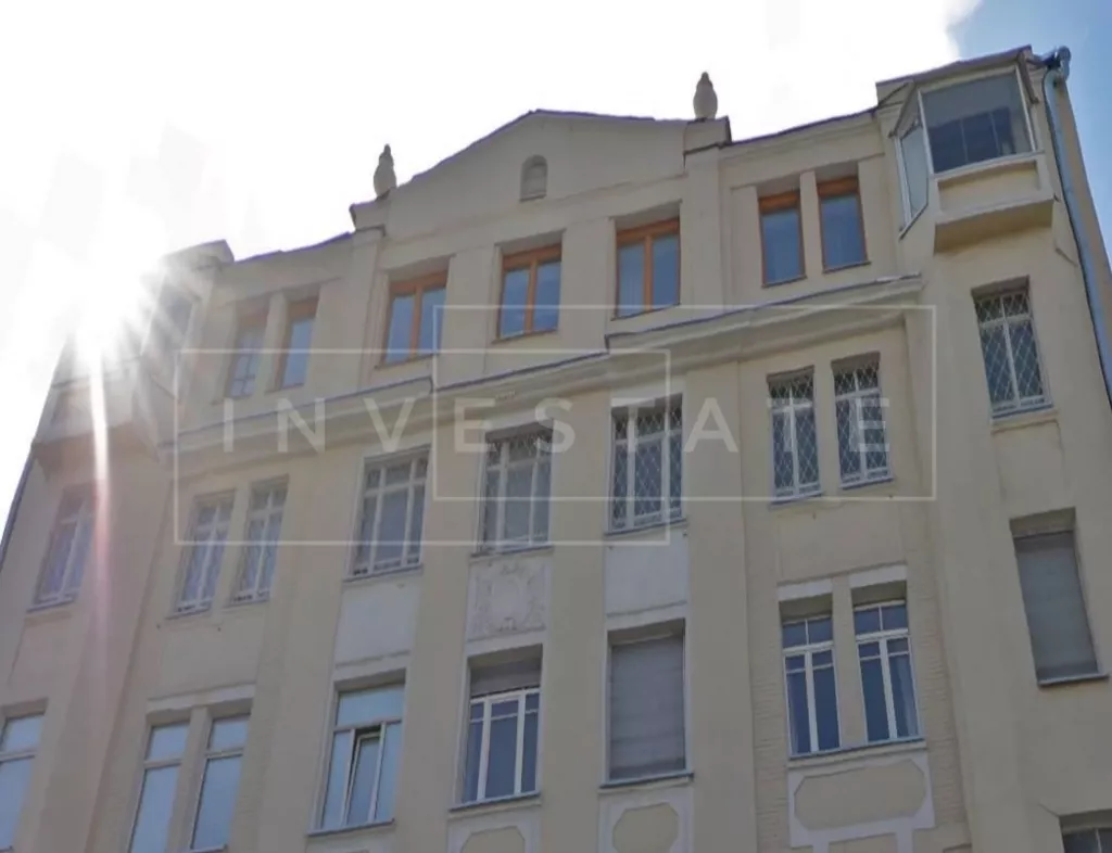 Цветной б-р, 9