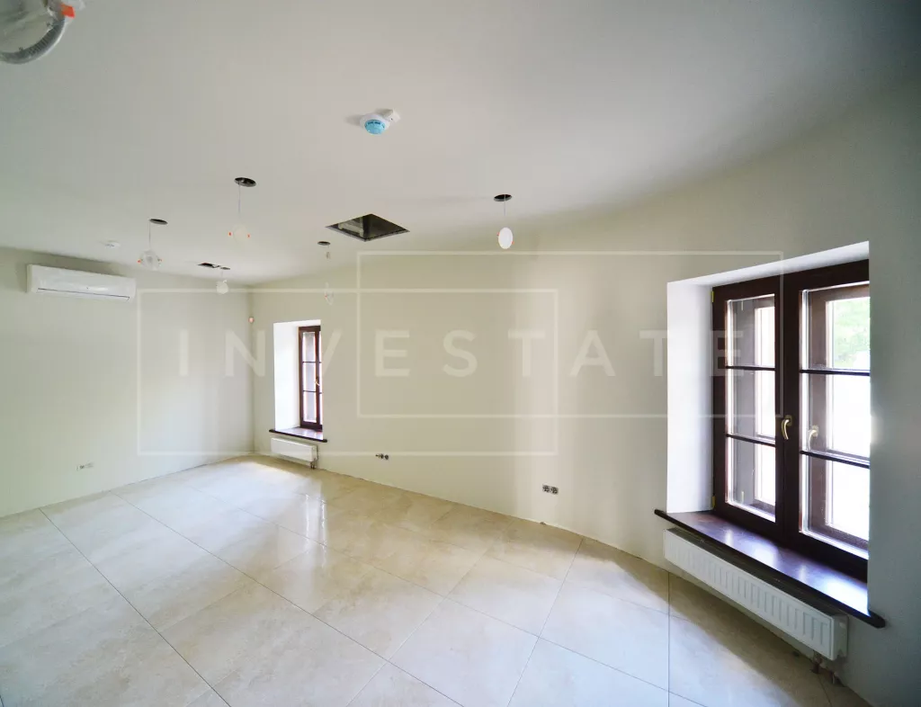 арендный бизнес г Москва, Андроньевская пл., 4, стр. 1 в ЦАО, метро Римская г Москва, Андроньевская пл., 4, стр. 1