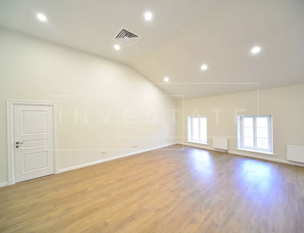 арендный бизнес г Москва, Андроньевская пл., 4, стр. 1 в ЦАО, метро Римская г Москва, Андроньевская пл., 4, стр. 1