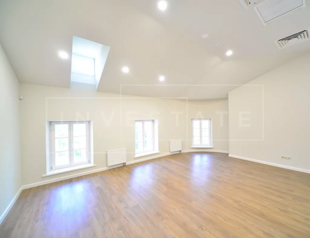 арендный бизнес г Москва, Андроньевская пл., 4, стр. 1 в ЦАО, метро Римская г Москва, Андроньевская пл., 4, стр. 1