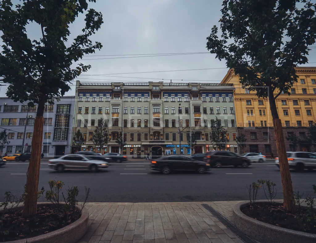 г Москва, Бол. Садовая ул., 10
