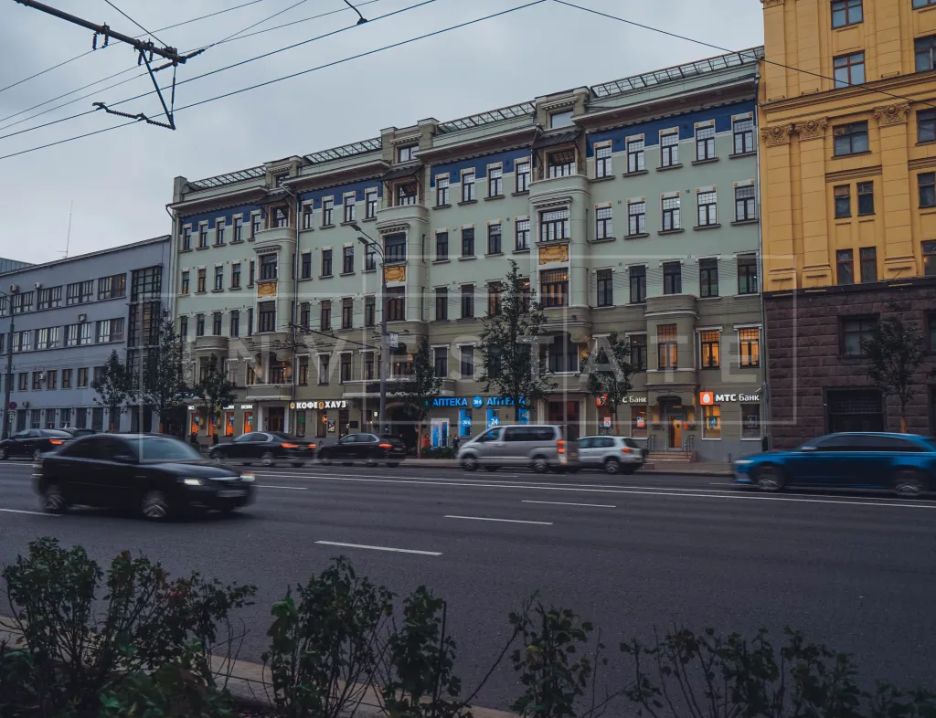 г Москва, Бол. Садовая ул., 10