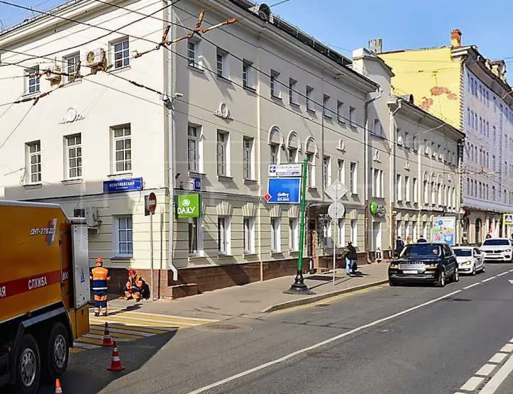 арендный бизнес г Москва, Остоженка ул., 10 в ЦАО, метро Кропоткинская г Москва, Остоженка ул., 10