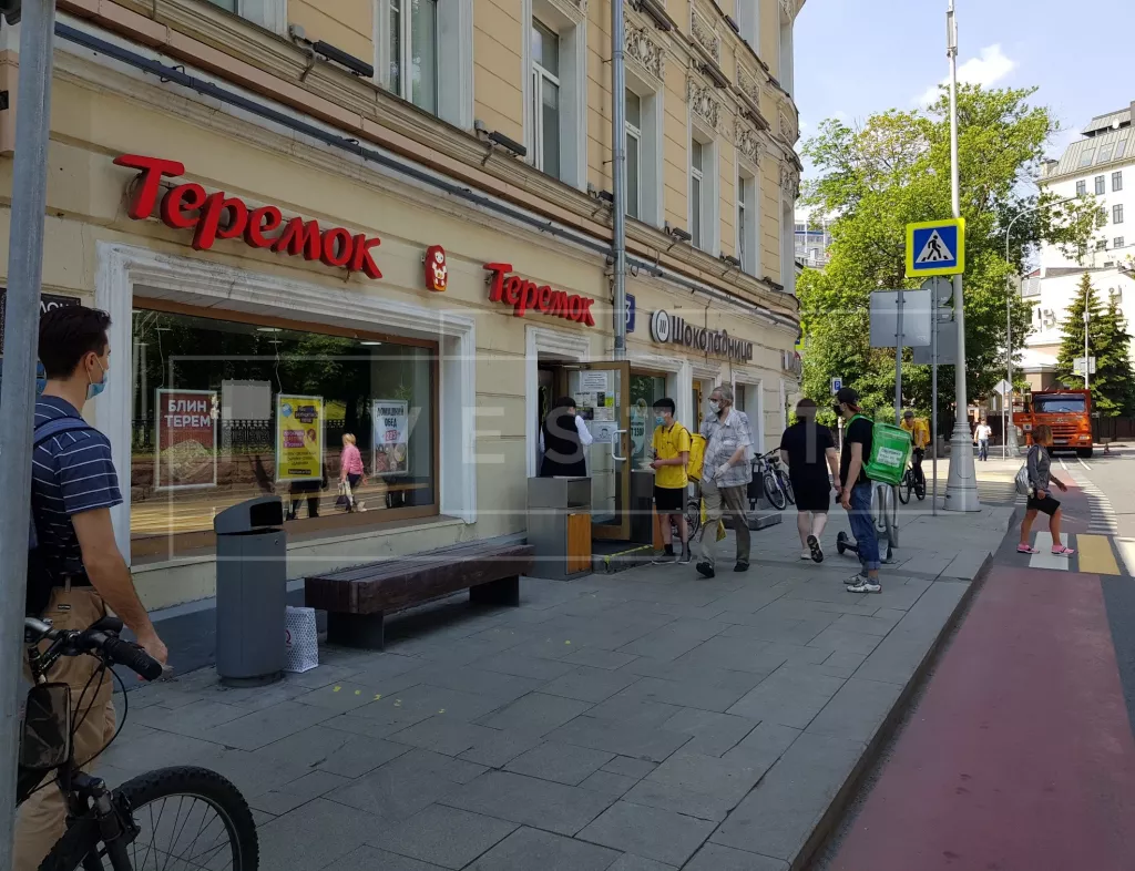 Гоголевский б-р, 3