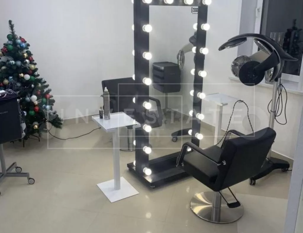 Маршала Жукова пр-т,  74  кор. 1