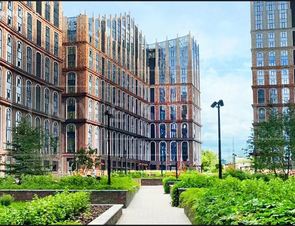 г Москва, Паршина ул., 10