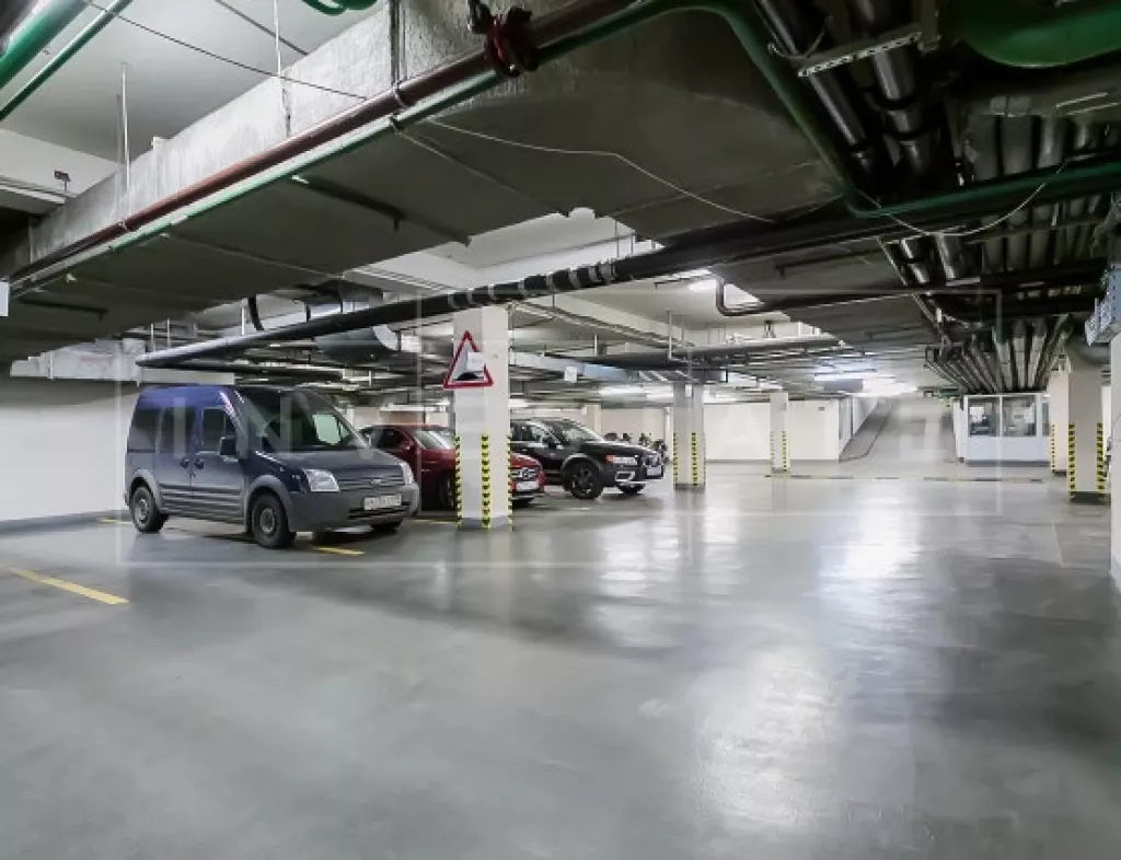 арендный бизнес Бол. Кисловский пер., 9-11 в ЦАО, метро  Бол. Кисловский пер., 9-11