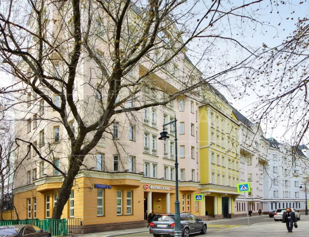 арендный бизнес Бол. Кисловский пер., 9-11 в ЦАО, метро  Бол. Кисловский пер., 9-11