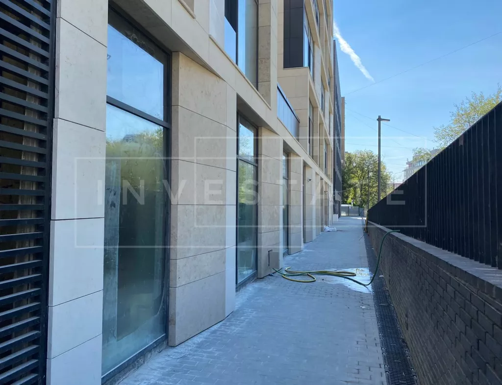 г Москва, Усачёва ул., 11-15