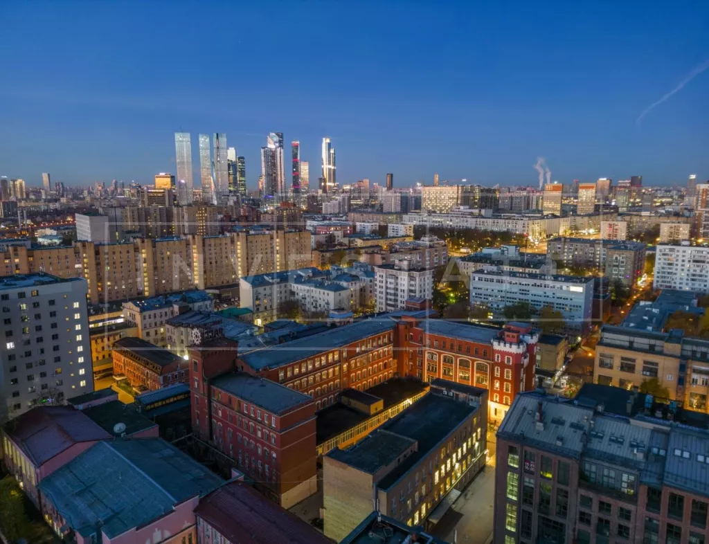 арендный бизнес г Москва, Столярный пер., 3, кор. 1-13, 15 в ЦАО, метро Улица 1905 года г Москва, Столярный пер., 3, кор. 1-13, 15