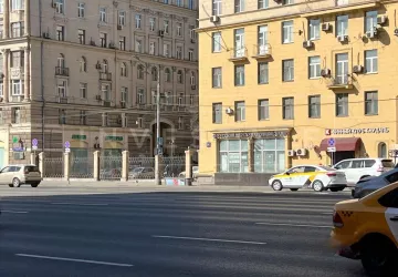 г Москва, Кутузовский пр-т, 24