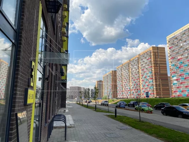 МО, Ленинский г.о., д. Мисайлово, Пригородное ш., 30