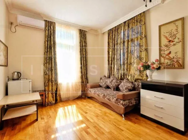 г. Сочи, Карла Маркса ул., 12