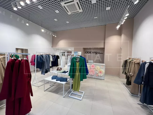 г Москва, Садовая-Черногрязская ул., 13/3, кор. 1