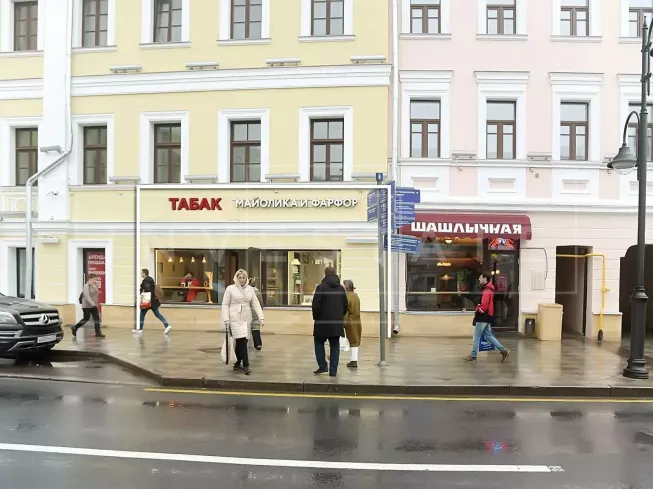 арендный бизнес г Москва, Пятницкая ул., 16 в ЦАО, метро Новокузнецкая г Москва, Пятницкая ул., 16