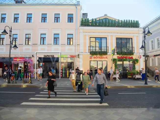 арендный бизнес г Москва, Пятницкая ул., 16 в ЦАО, метро Новокузнецкая г Москва, Пятницкая ул., 16