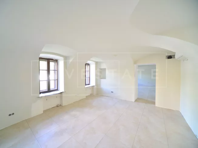 арендный бизнес г Москва, Андроньевская пл., 4, стр. 1 в ЦАО, метро Римская г Москва, Андроньевская пл., 4, стр. 1