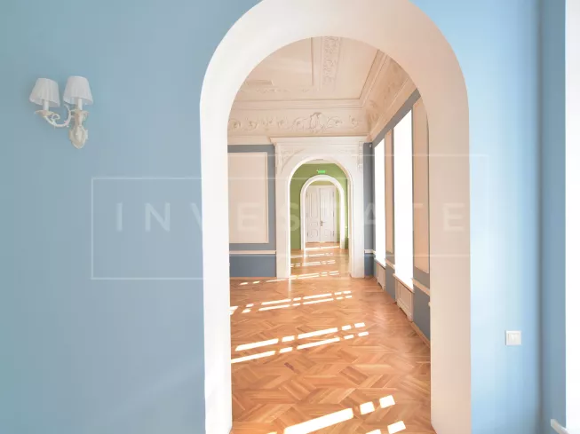 арендный бизнес г Москва, Андроньевская пл., 4, стр. 1 в ЦАО, метро Римская г Москва, Андроньевская пл., 4, стр. 1