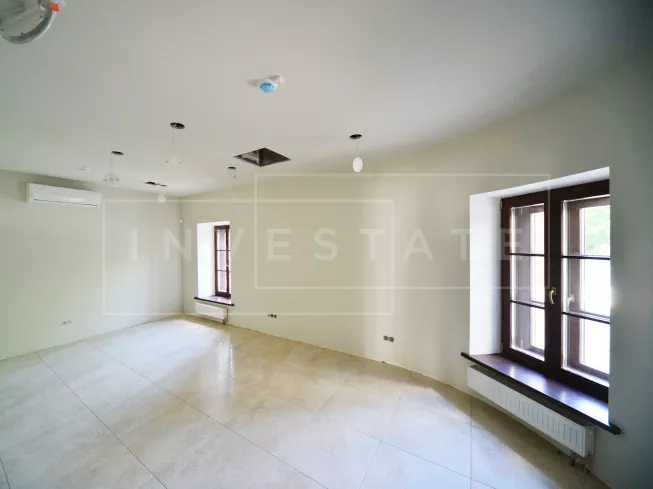 арендный бизнес г Москва, Андроньевская пл., 4, стр. 1 в ЦАО, метро Римская г Москва, Андроньевская пл., 4, стр. 1