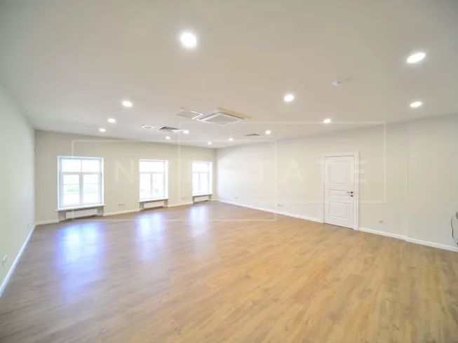 арендный бизнес г Москва, Андроньевская пл., 4, стр. 1 в ЦАО, метро Римская г Москва, Андроньевская пл., 4, стр. 1