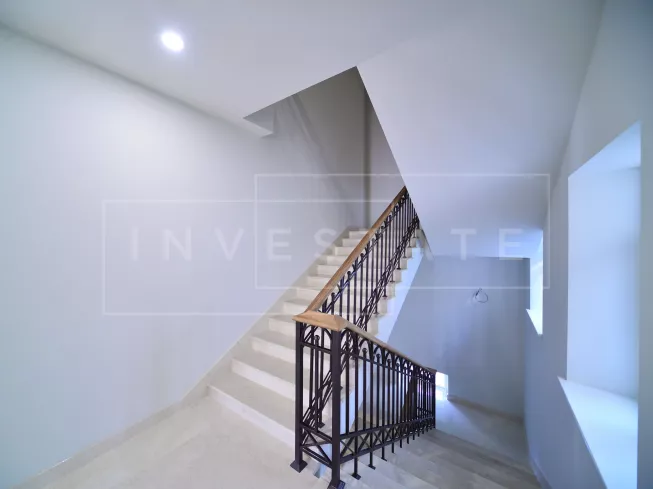 арендный бизнес г Москва, Андроньевская пл., 4, стр. 1 в ЦАО, метро Римская г Москва, Андроньевская пл., 4, стр. 1