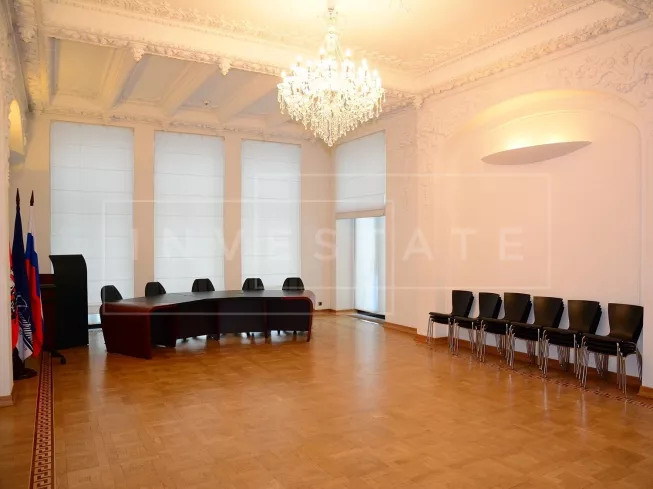 арендный бизнес Витебская ул., 9, стр. 23, 28, 29 в ЗАО, метро Кунцевская Витебская ул., 9, стр. 23, 28, 29