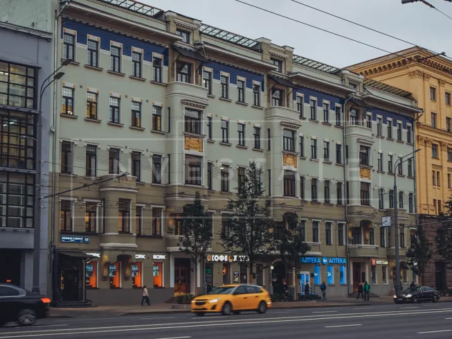г Москва, Бол. Садовая ул., 10