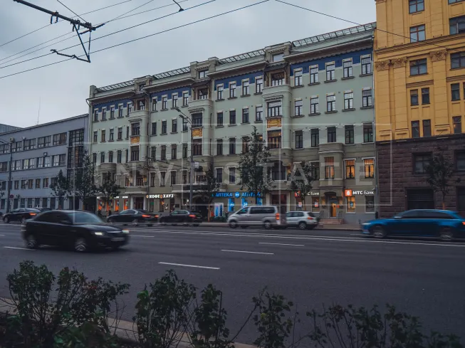 г Москва, Бол. Садовая ул., 10