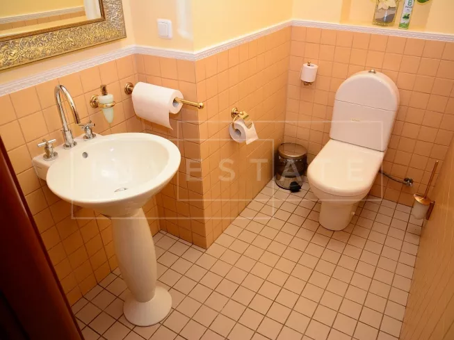 Витебская ул., 9, стр. 23, 28, 29