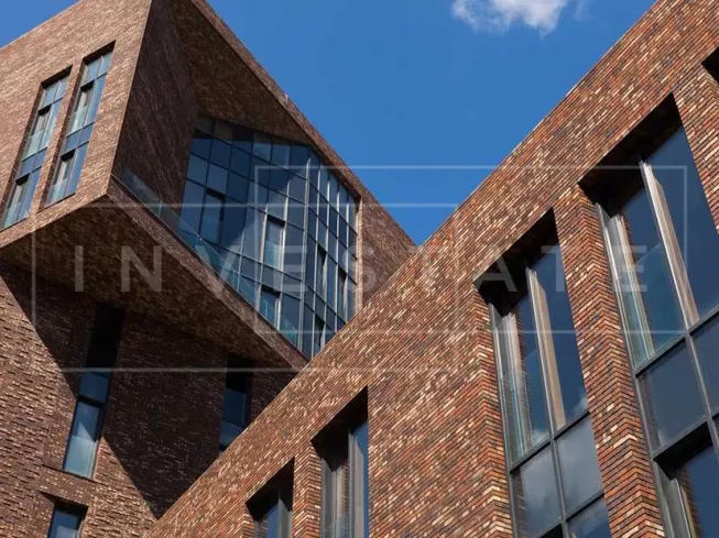 Бурденко ул., 3