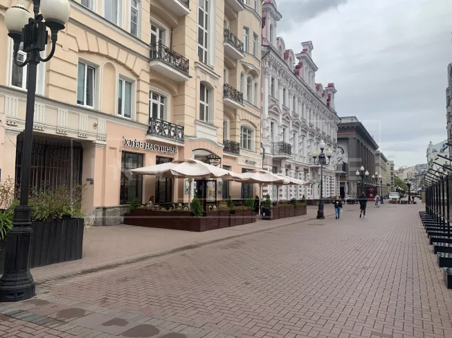 г Москва, Арбат ул., 30/3, стр. 1