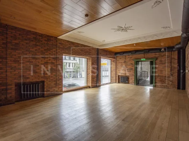 арендный бизнес г Москва, Тверская ул., 17 в ЦАО, метро Тверская г Москва, Тверская ул., 17