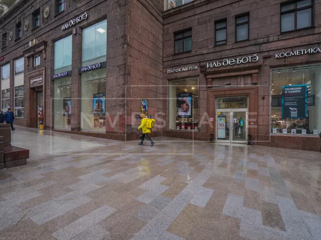арендный бизнес г Москва, Тверская ул., 6 в ЦАО, метро Охотный ряд г Москва, Тверская ул., 6