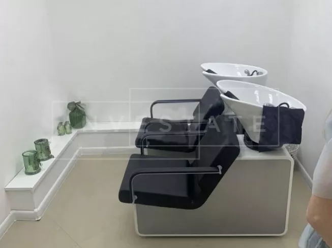 Маршала Жукова пр-т,  74  кор. 1