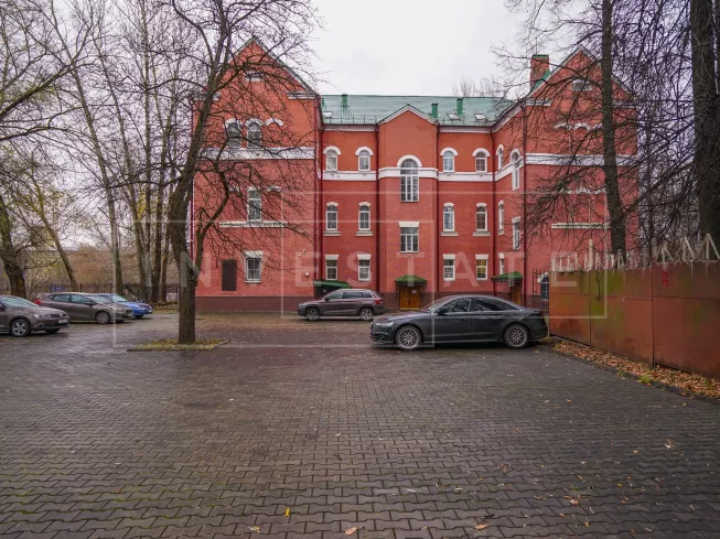 г Москва, Василия Петушкова ул., 27