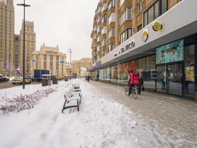 г Москва, Смоленская ул., 3