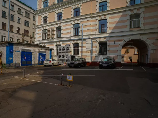 Кривоколенный пер., 12, стр. 1