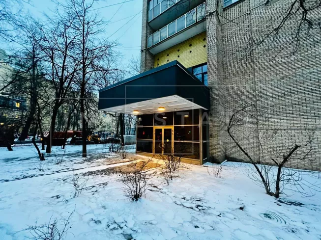 арендный бизнес Москва, ул. Б. Никитская, д. 49 в ЦАО, метро Баррикадная Москва, ул. Б. Никитская, д. 49